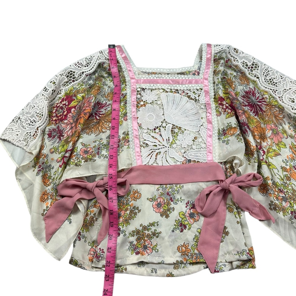 ANTHROPOLOGIE x TINY: Floral Lace Embellished Begonia Blouse -Size Small - Picture 10 of 14